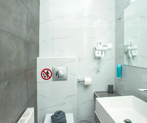 Lux Vip 4* Περαία