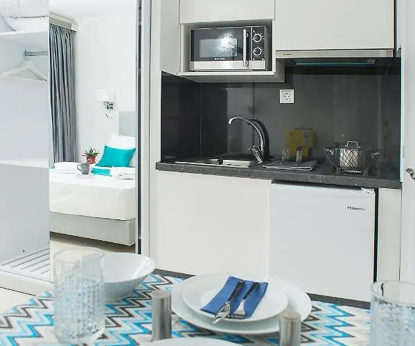 Lux Vip Περαία