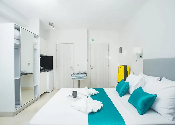 Lux Vip Περαία