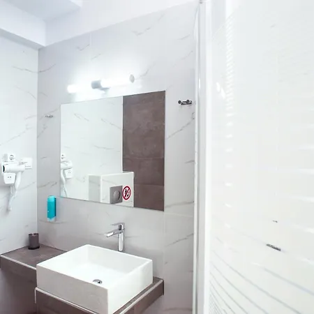 Aparthotel Lux Vip 4*
