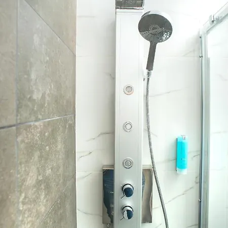 Lux Vip מלון דירות