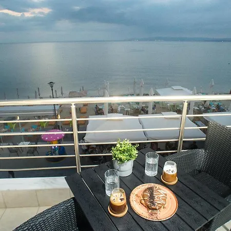 מלון דירות Lux Vip