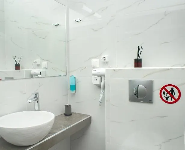 公寓式酒店 Lux Vip Peraía